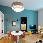 Brand New & Spacious 2bdr By Lovelystay